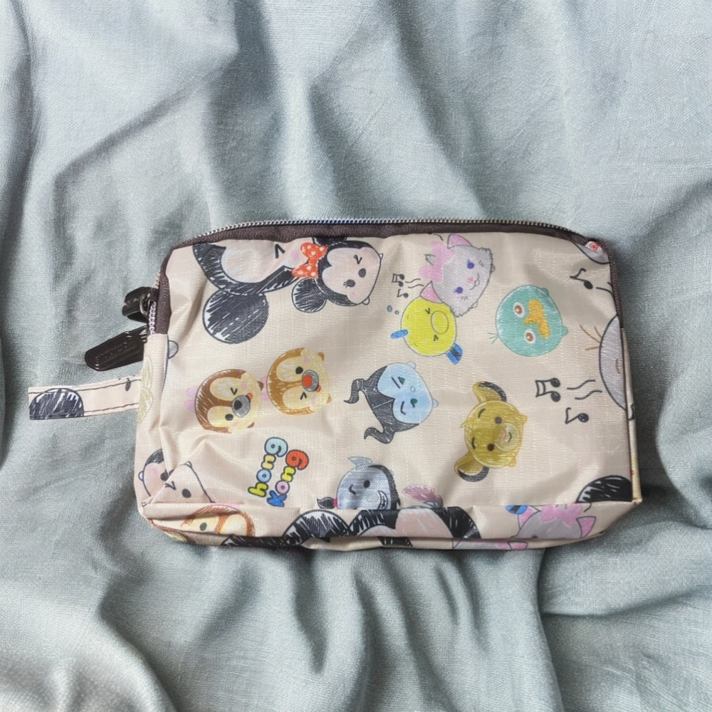 Tsum Tsum Disney’s Characters Beige Waterproof Clutch Wristlet Hong Kong Bag - Picture 1 of 8